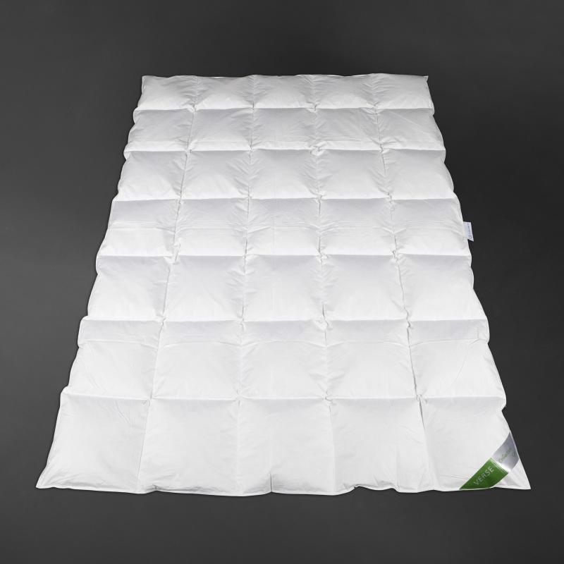 Daunendecke Verse Collection Green - Ganzjahresbett leicht    Kammern je nach Größe